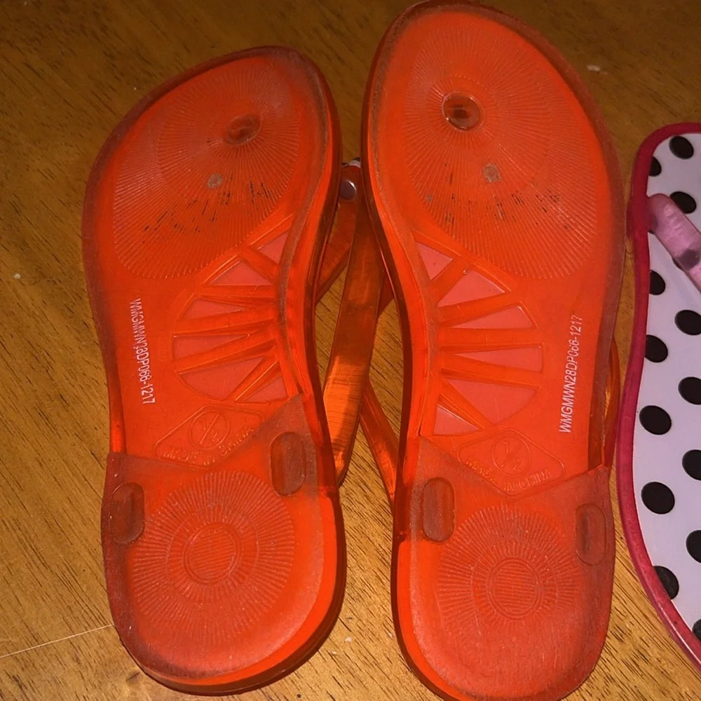 Girls Flip Flops size 1-2 Pink Black White Polka Dot Gem Flower Accent 2 Pair